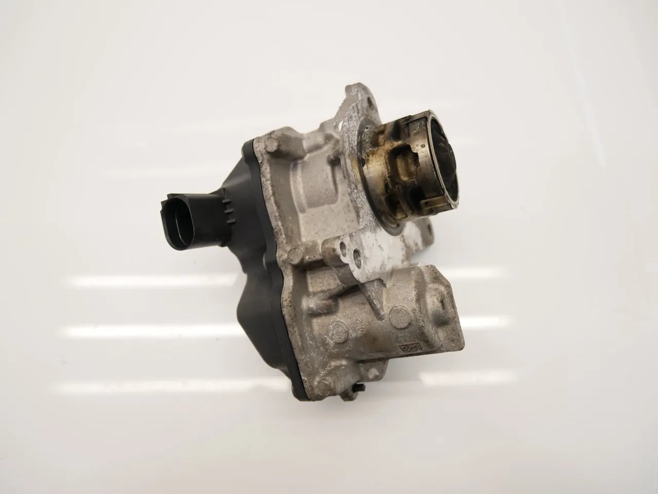 Válvula EGR Skoda Volkswagen Audi Superb Passat A3 2.0 TDI DTSB DTS 05L131501M