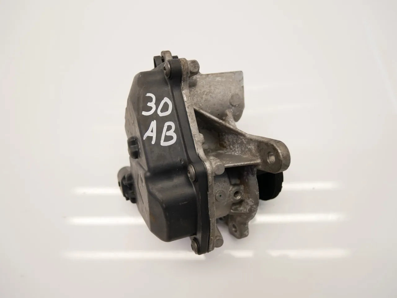 Válvula EGR Skoda Volkswagen Audi Superb Passat A3 2.0 TDI DTSB DTS 05L131501M