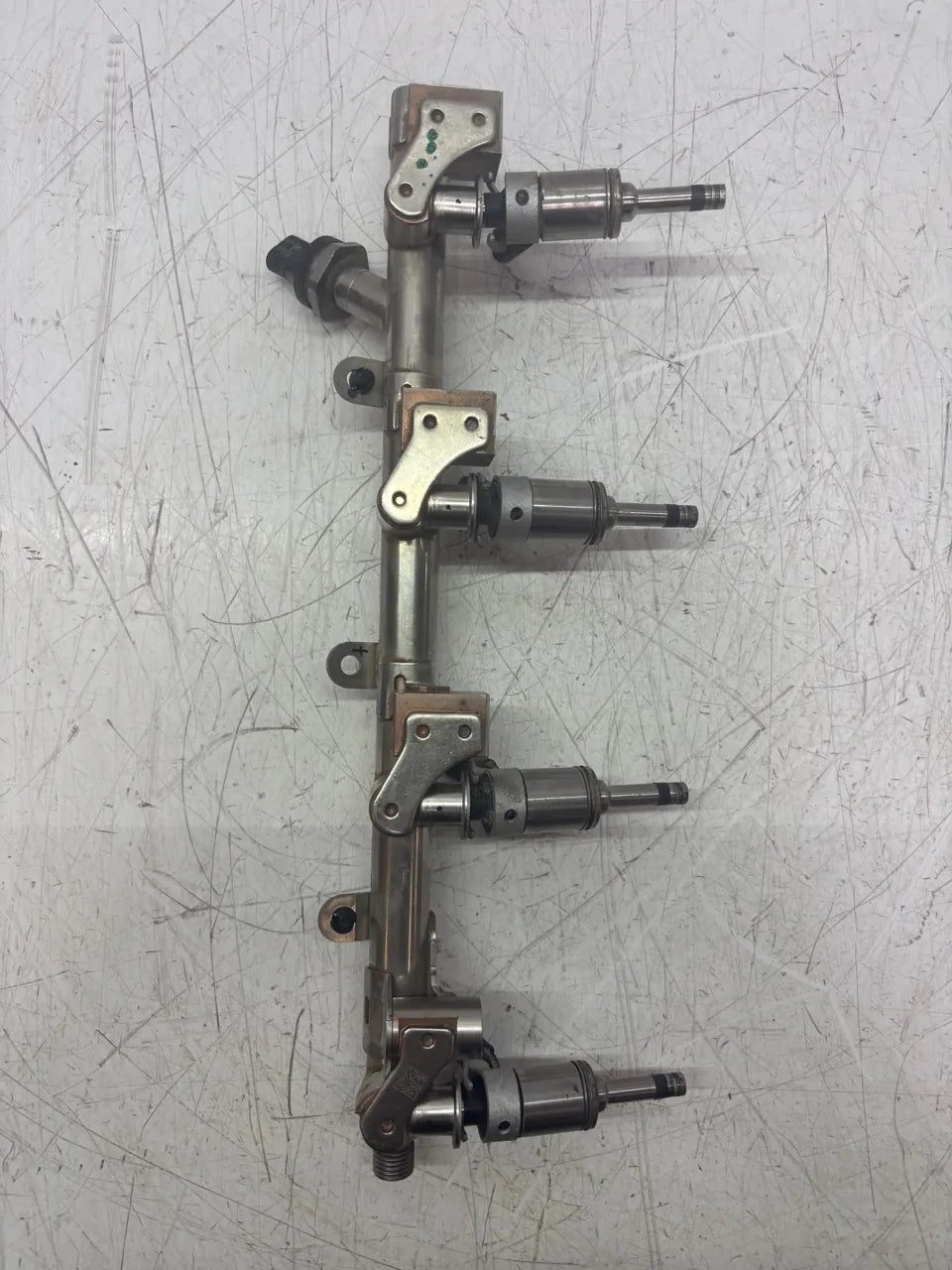 Barra de inyectores Ford Ranger 2.3 gasolina T23HDTX K2GE-9F797-BA