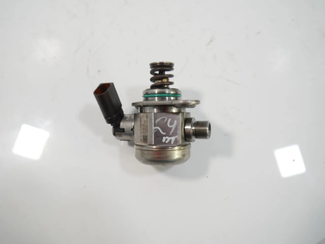 Bomba de combustible Mercedes-Benz A35 AMG W177 2.0 M260.920 260.920 M260 A2600700500