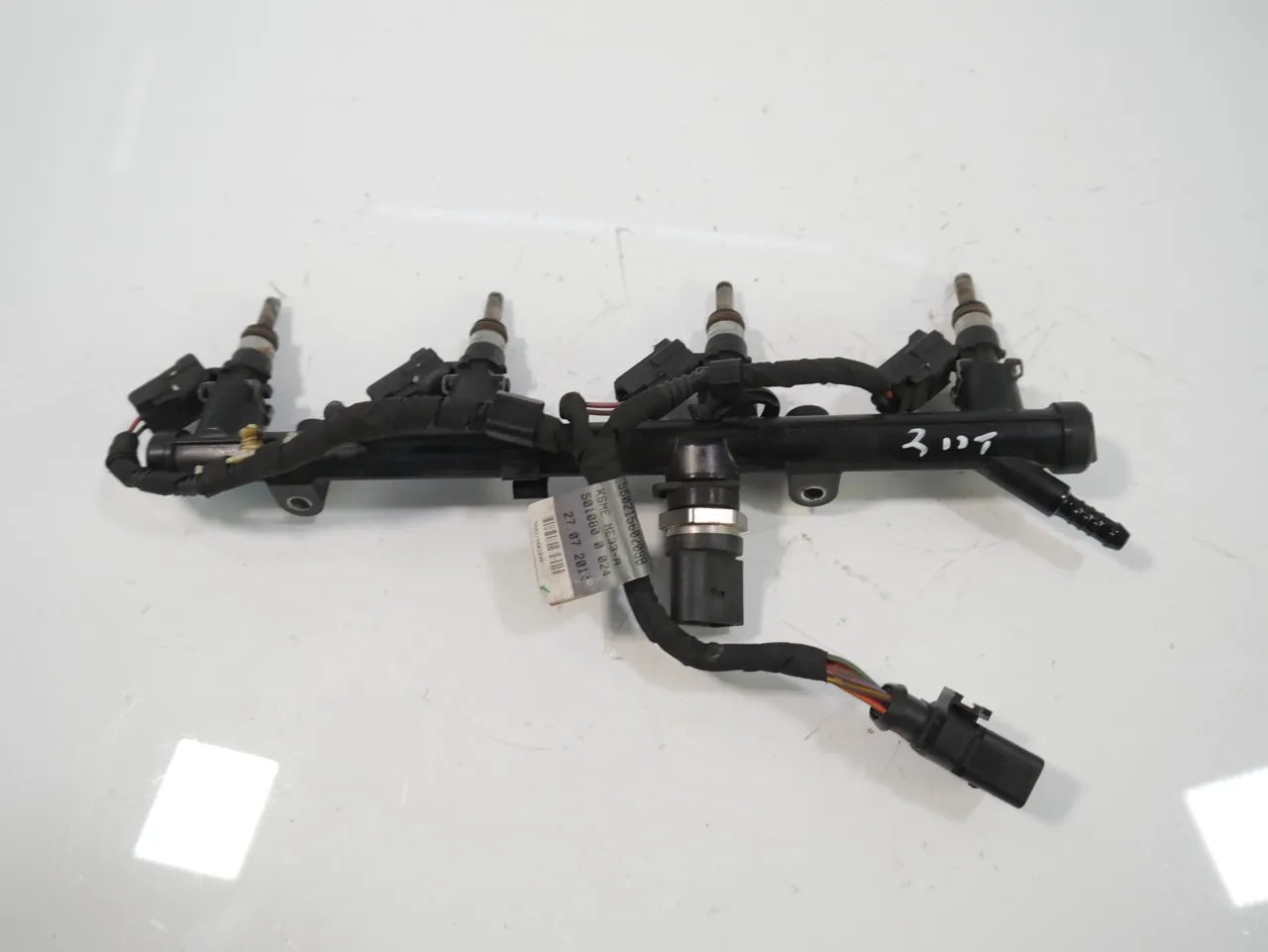 Rampa inyectora Audi Seat Volkswagen A3 S3 Leon 2.0 quattro CJXC CJX DJH 06K133681A