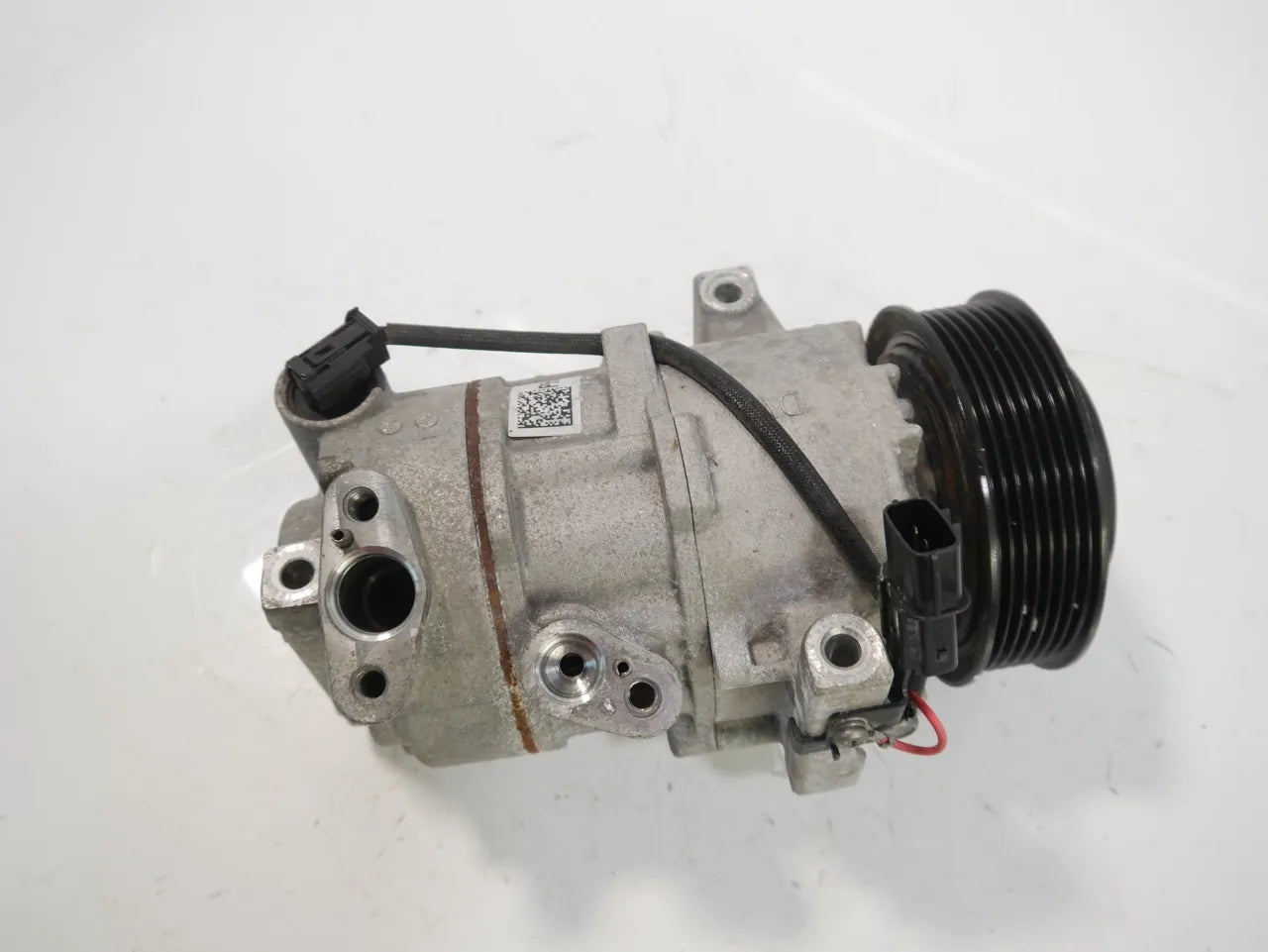 Compresor de aire acondicionado Kia Stonic 1.0 T-GDI G3LF 1E59E-37100