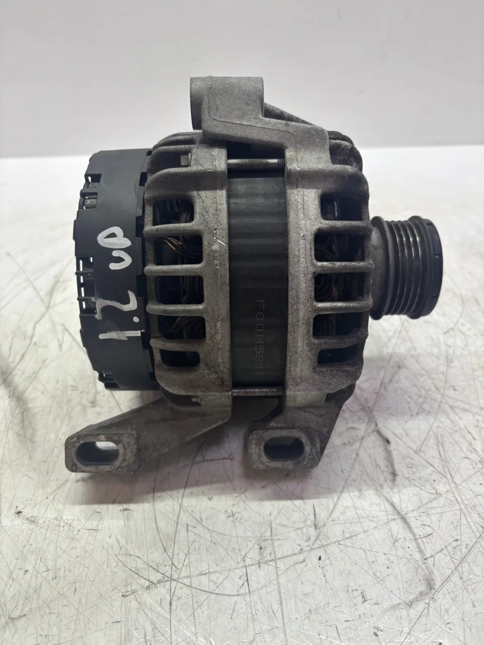 Alternador Volvo V70 III 2.0 D3 D4 D5204T3 30659131