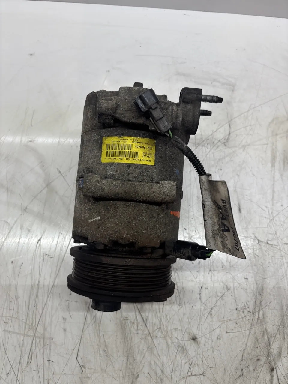 Compresor de aire acondicionado Ford Focus III 1.6 TDCi T1DB AP31-19D629-BB