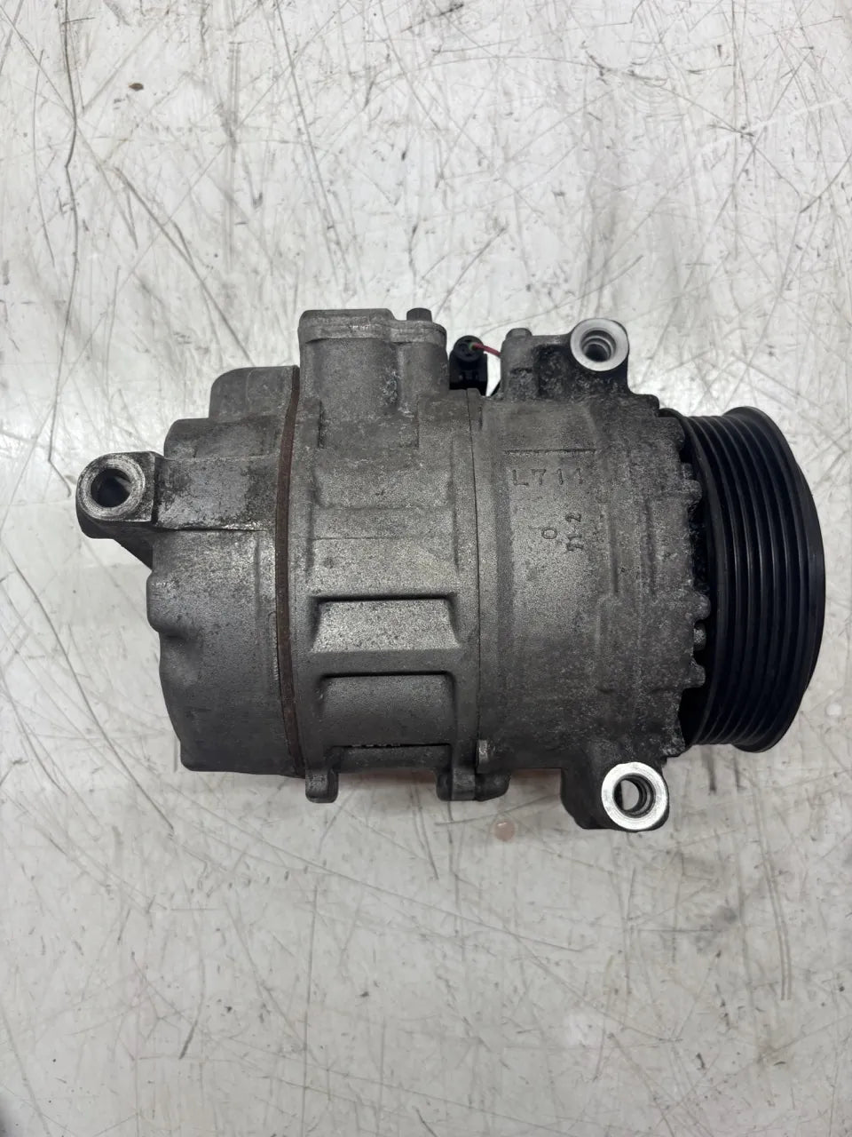 Compresor de aire acondicionado Mercedes-Benz 2.2 CDI OM646.963 OM646 646.963 A0012305611