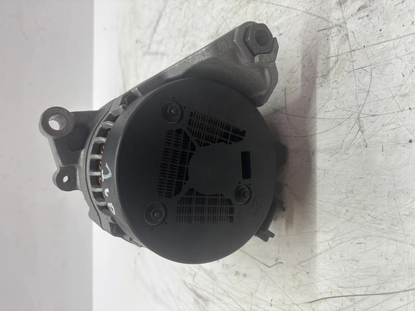 Alternador BMW Serie 3 G20 G21 2.0 320i B48B20A B48 8654280