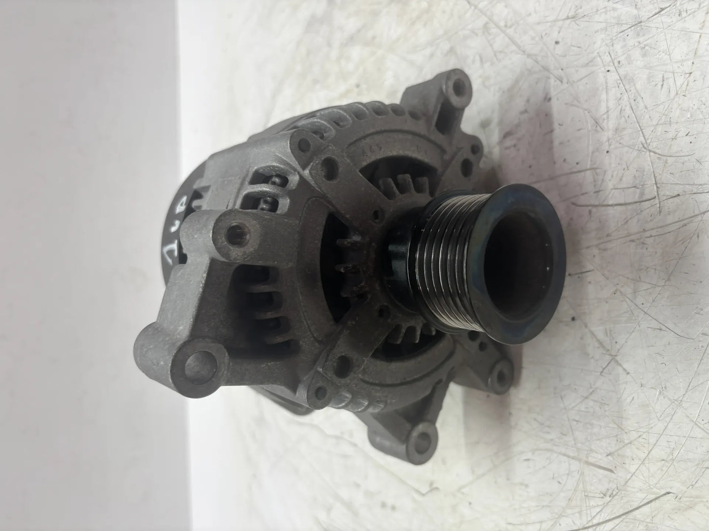 Alternador BMW Serie 3 G20 G21 2.0 320i B48B20A B48 8654280