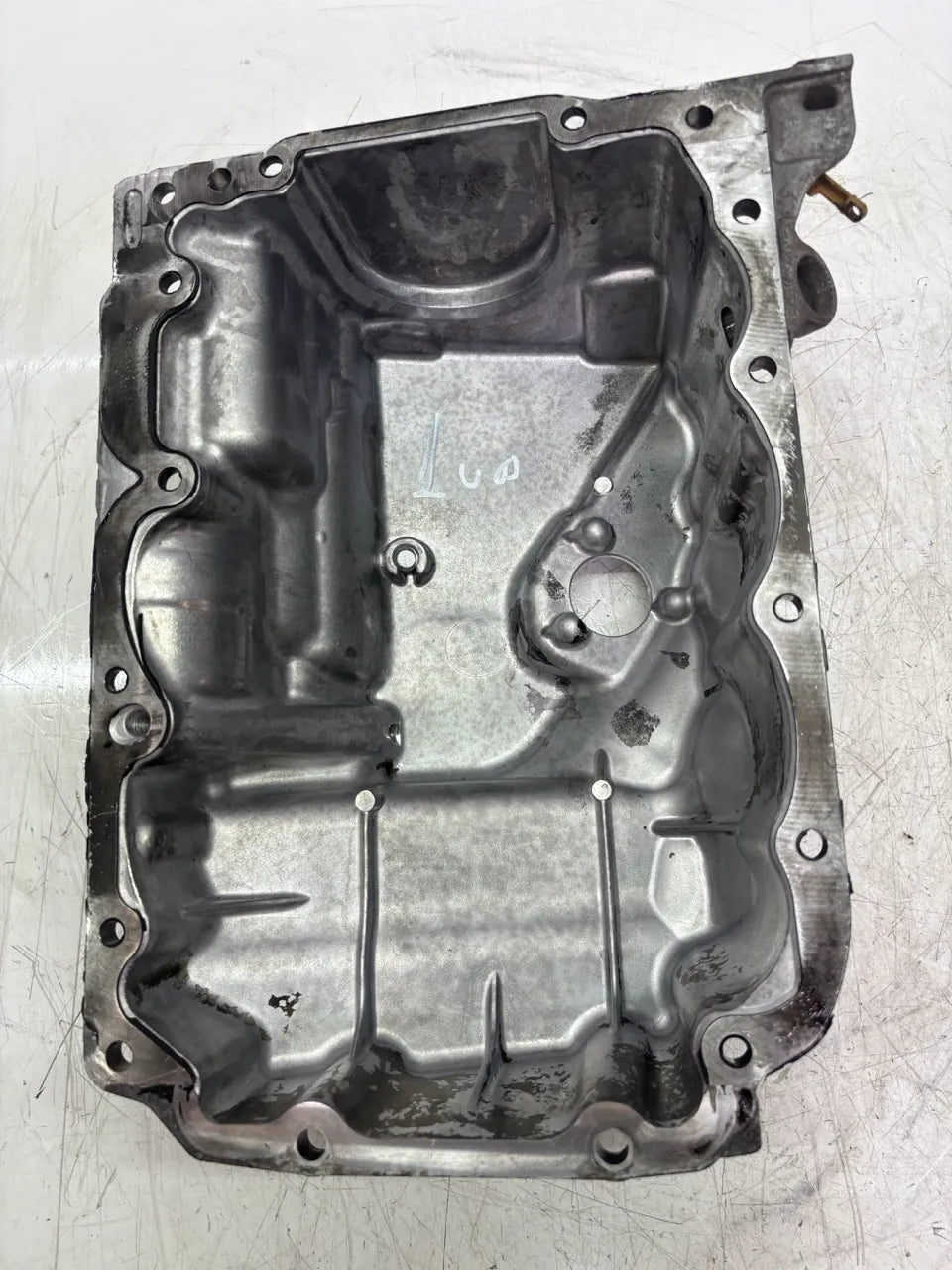 Carter de aceite BMW Serie 1 F20 F21 1.5 114d B37D15A B37 8513657