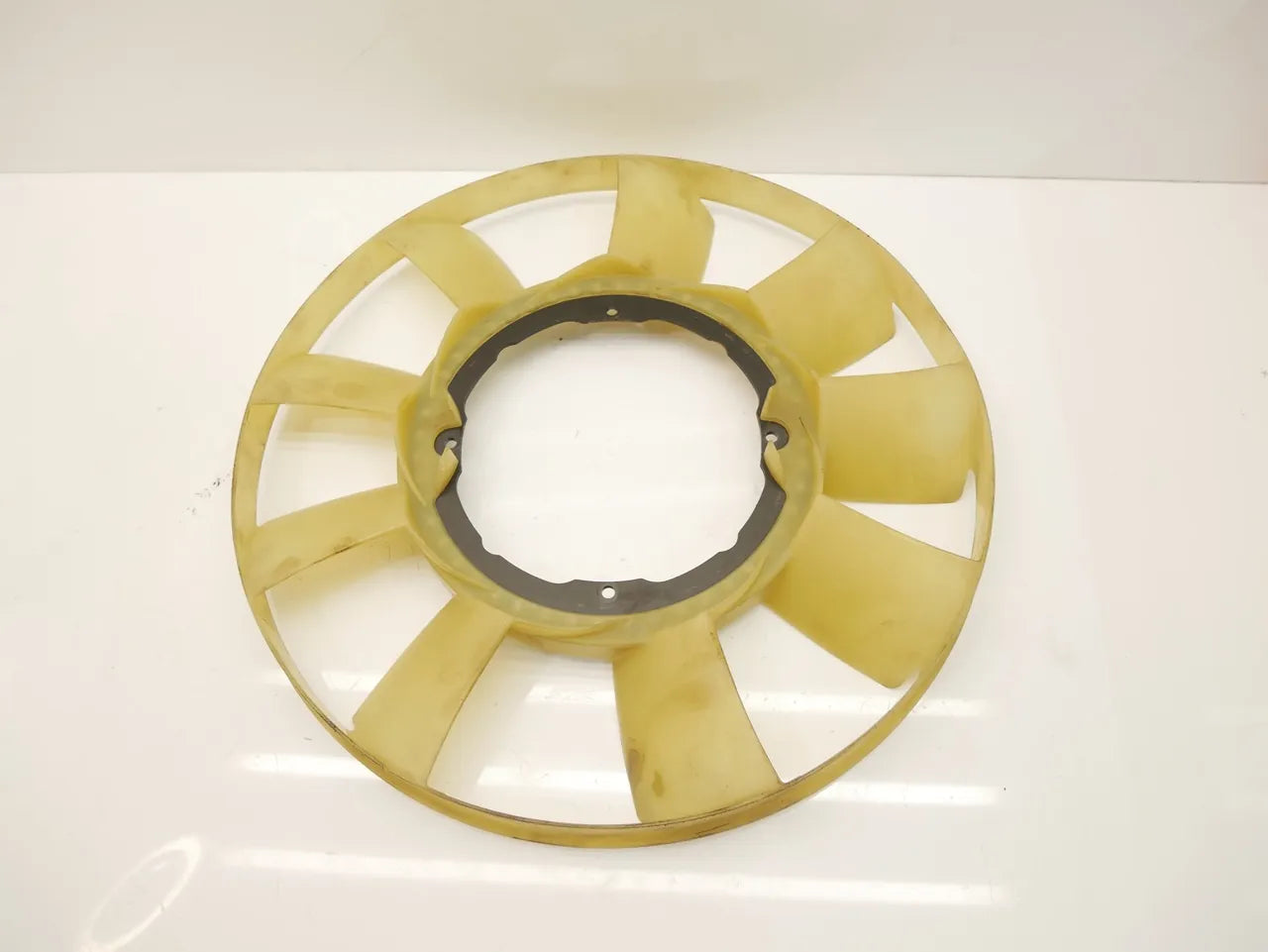 Rueda de ventilador Ford Ranger TKE 3.2 TDCi SA2W SA2R SAFA ENSA EB3G-8600-BA