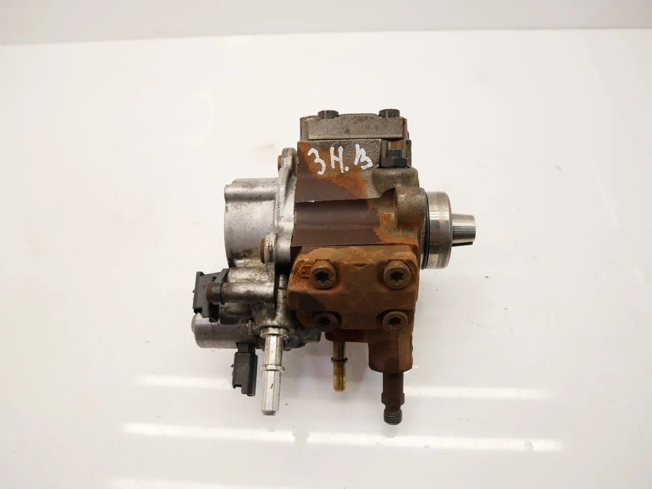 Bomba de alta presión Ford Ranger TKE 3.2 TDCi SA2W SA2R SA2S ENSA FB3Q-9B395-AD