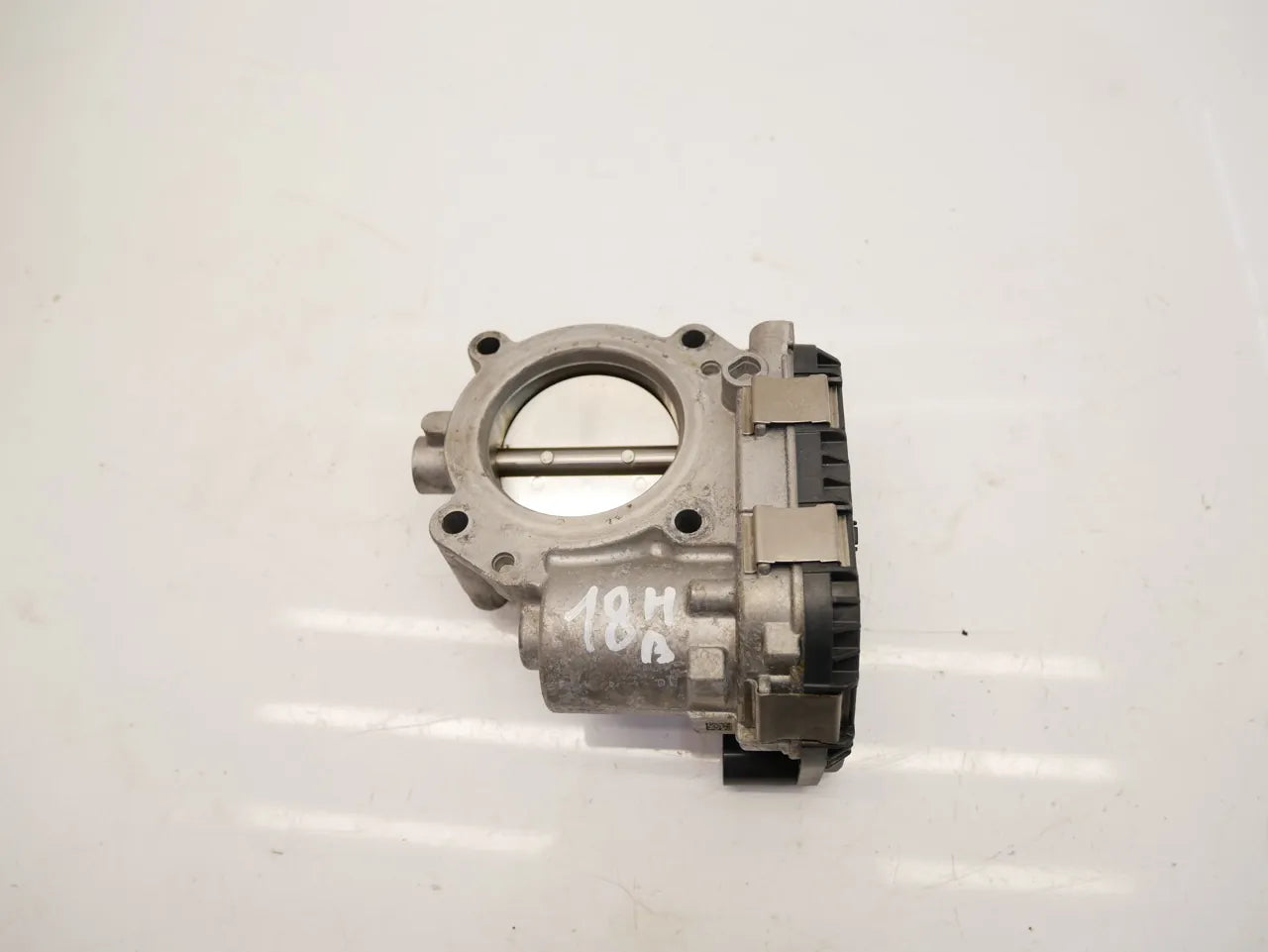 Mariposa Audi S4 A5 S5 Q5 SQ5 3.0 TFSI quattro CWGD CWG 06M133062M