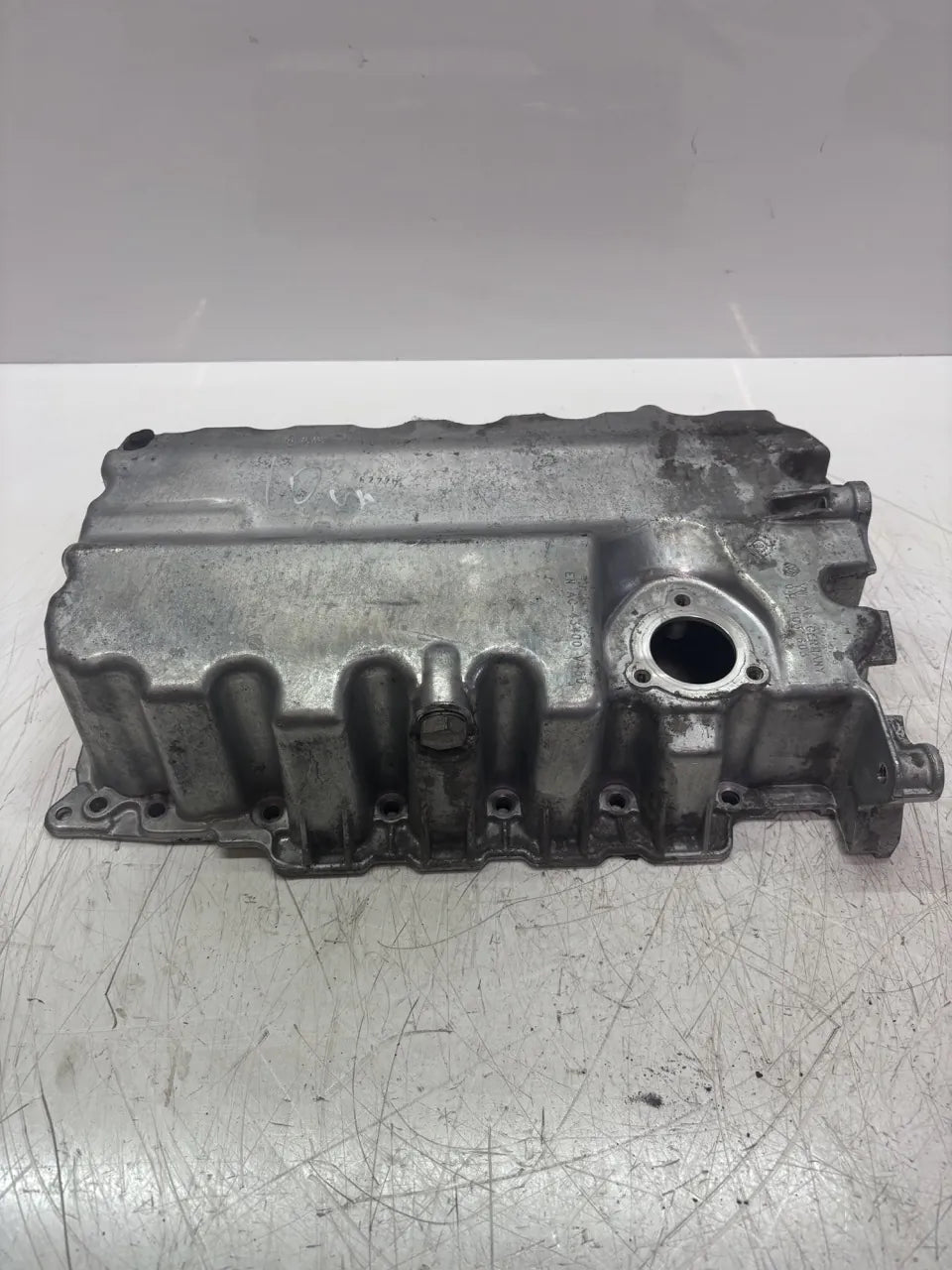Carter de aceite Volkswagen Audi Seat Skoda Golf VII A3 Leon 1.6 TDI CLHA CLH 04L103603