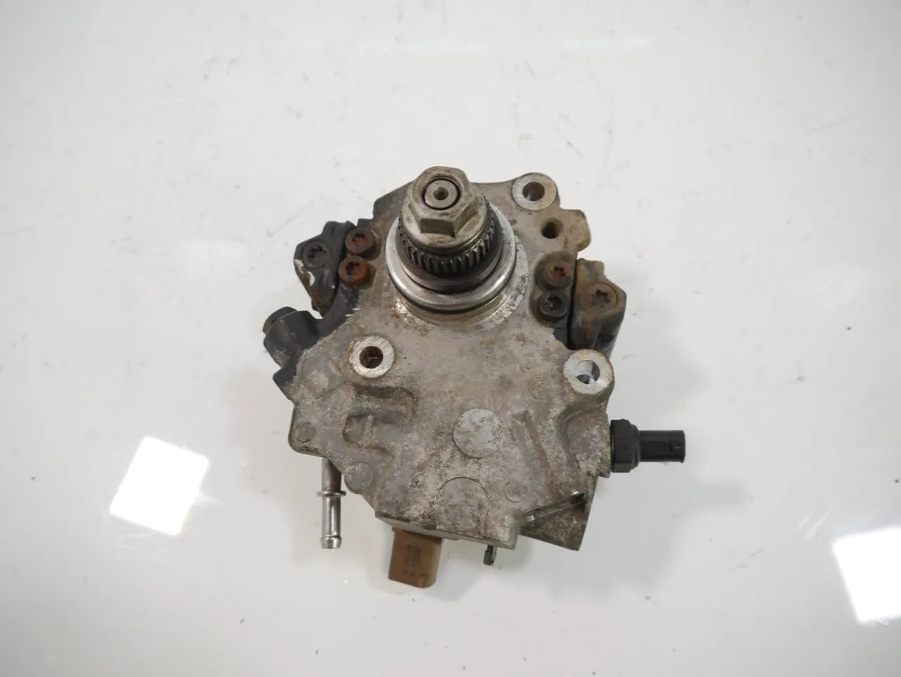 Bomba de alta presión Infiniti Q50 2.2 50 D OM651.970 651.970 OM651 A6510702301