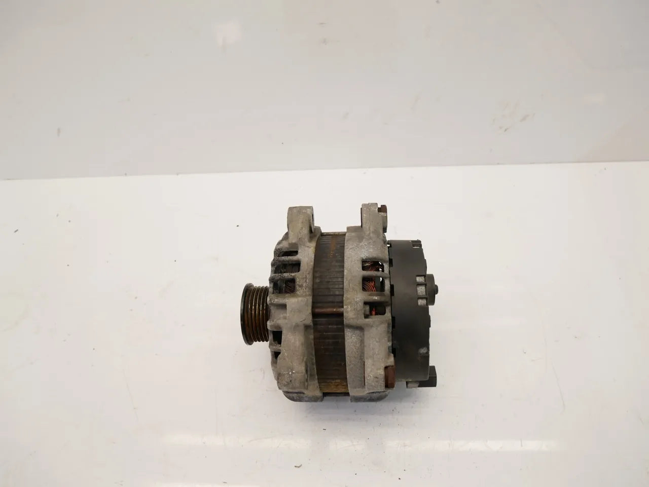 Alternador Land Rover L538 2.0 D 204DTD 204DT AJ20D4 GX73-10300-ES