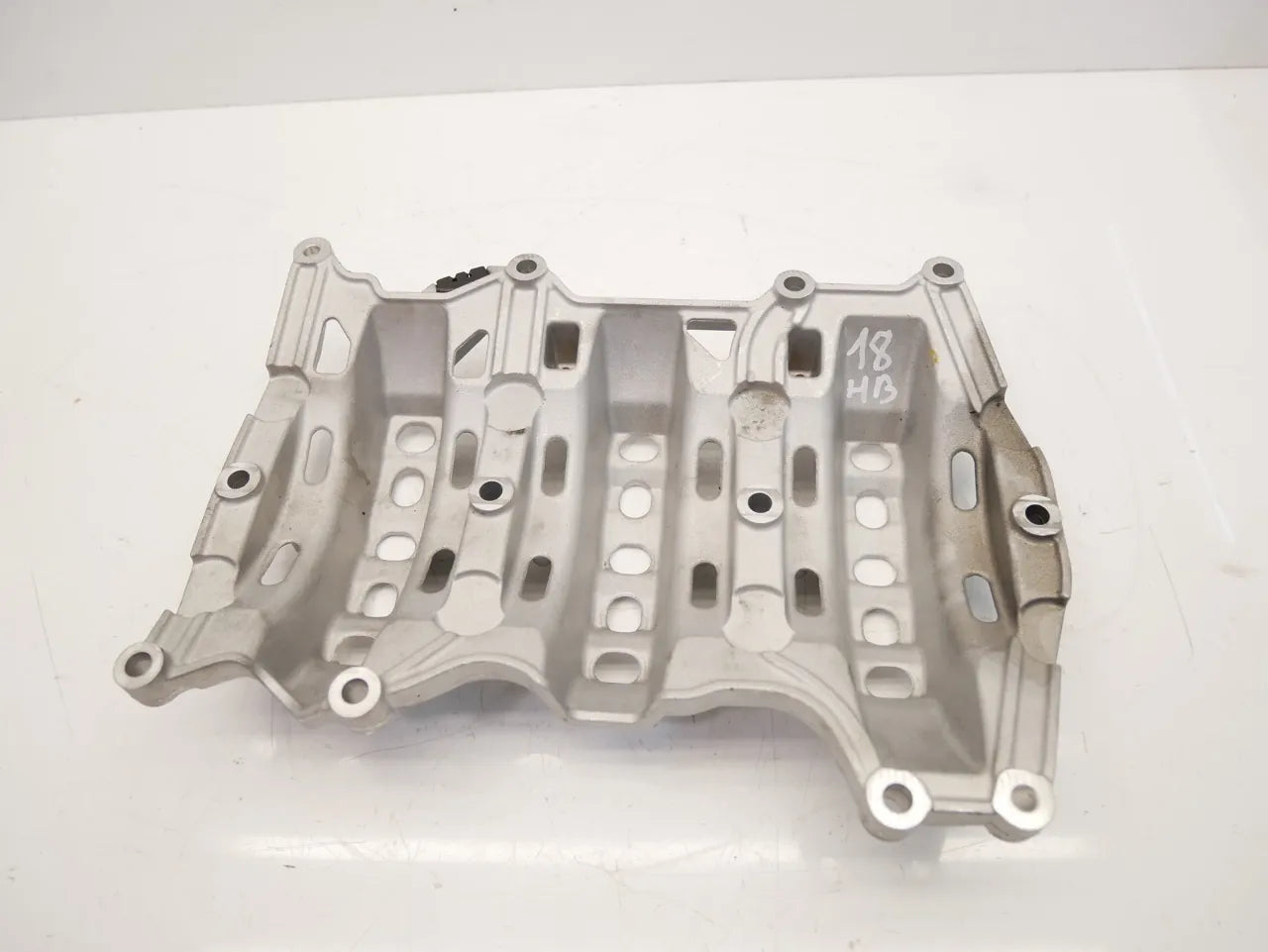 Placa deflectora Land Rover L538 2.0 D 204DTD 204DT AJ20D4 G4D3-6C800-BB