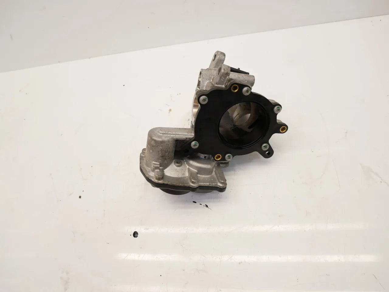Válvula EGR Land Rover L538 2.0 D 204DTD 204DT AJ20D4 G4D3-5H273-CA