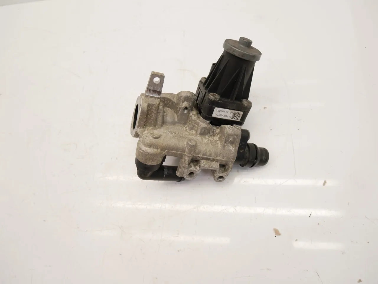 Válvula EGR Land Rover L538 2.0 D 204DTD 204DT AJ20D4 G4D3-9D475-BB