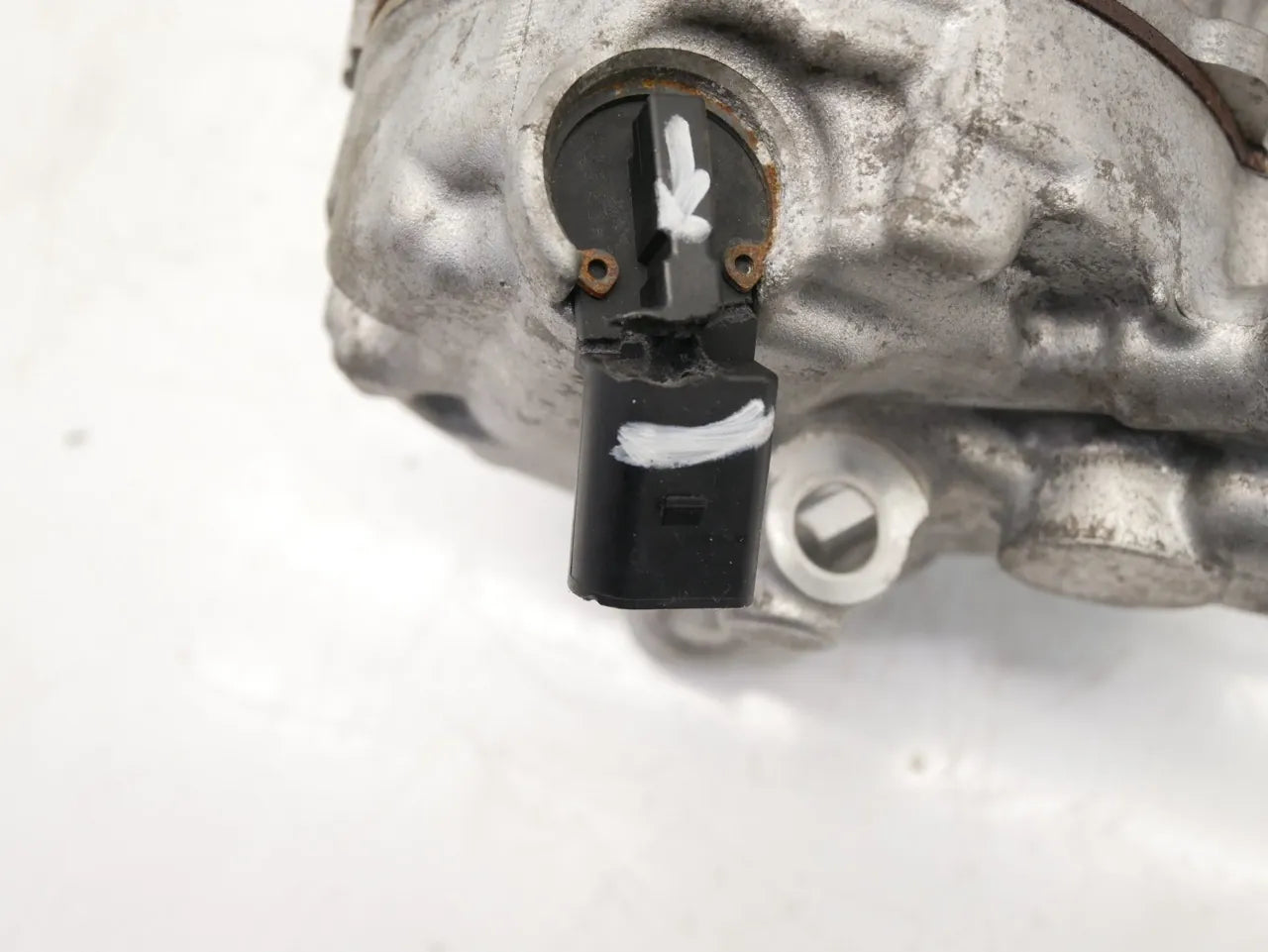 Compresor de aire acondicionado Audi Seat Volkswagen A3 Q3 Golf 1.5 TFSI DFYA DFY 5WA816803A