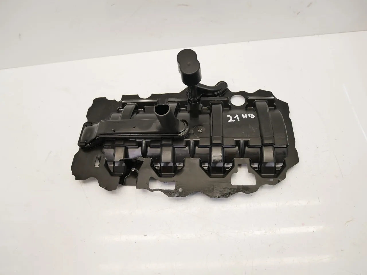Placa deflectora Audi Volkswagen A3 Q3 Golf 1.5 TFSI DFYA DFY 04E103623T