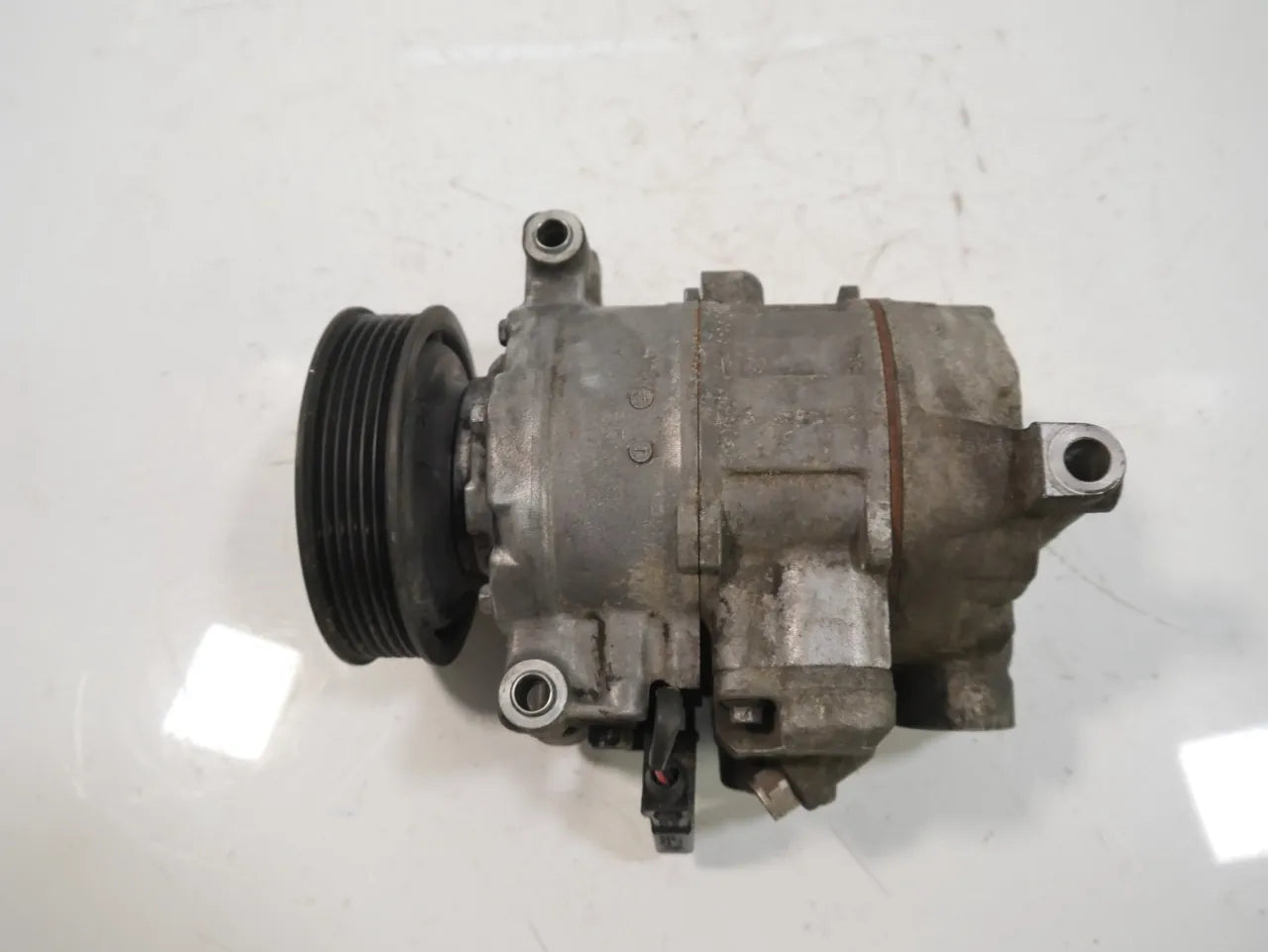 Compresor de aire acondicionado Audi A5 S5 A8 D4 3.0 quattro CTDA CTD 4H0260805E