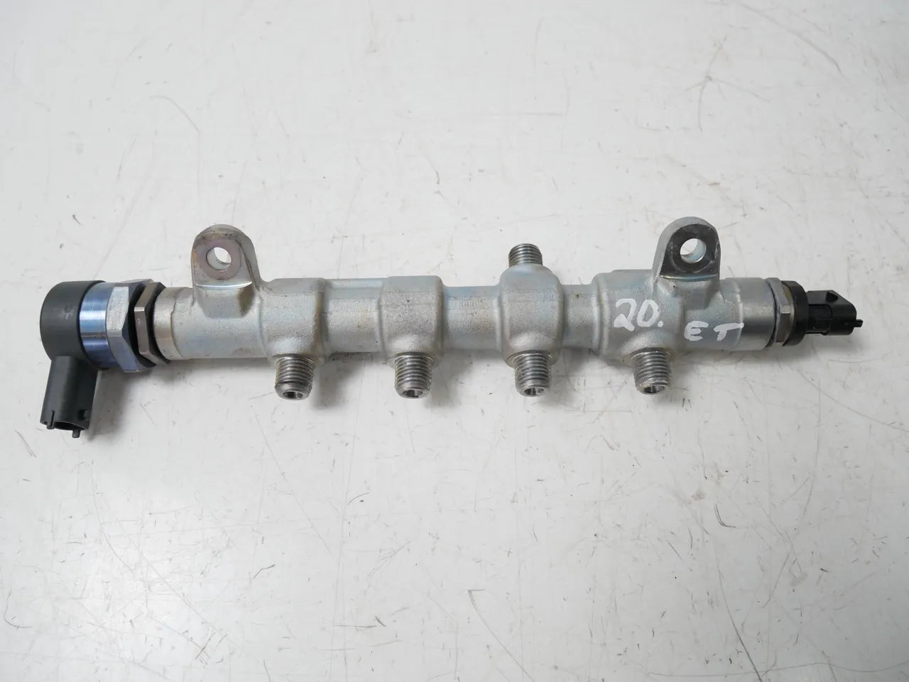 Tubo de raíl Fiat Ducato 2.3 D F1AGL4113 F1AG 46350153