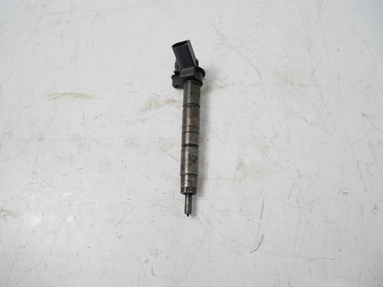 Inyector boquilla de inyección BMW 320d 2.0 N47D20C N47 N47D20O0 7805428