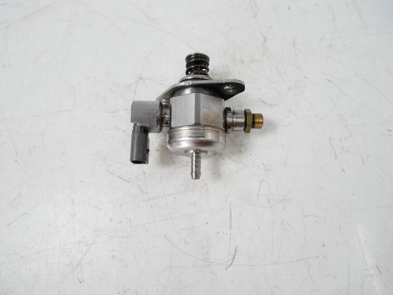 Bomba de combustible Audi Volkswagen A3 2.0 TFSI CCTA CCT CCZA BWA CBFA 06H127025P