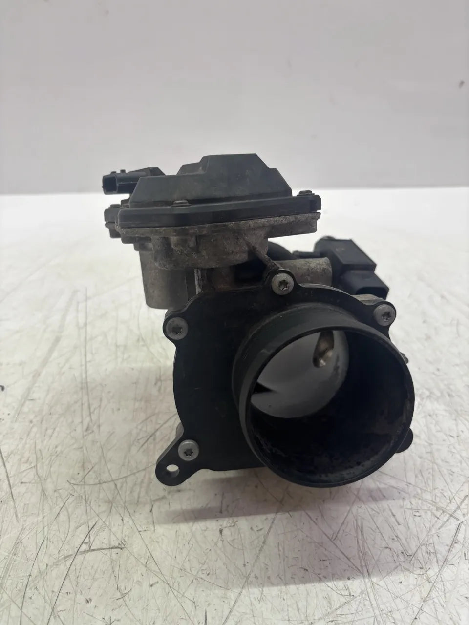 Válvula EGR Jaguar XE X760 2.0 D 204DTD AJ204D G4D3-5H273-AA