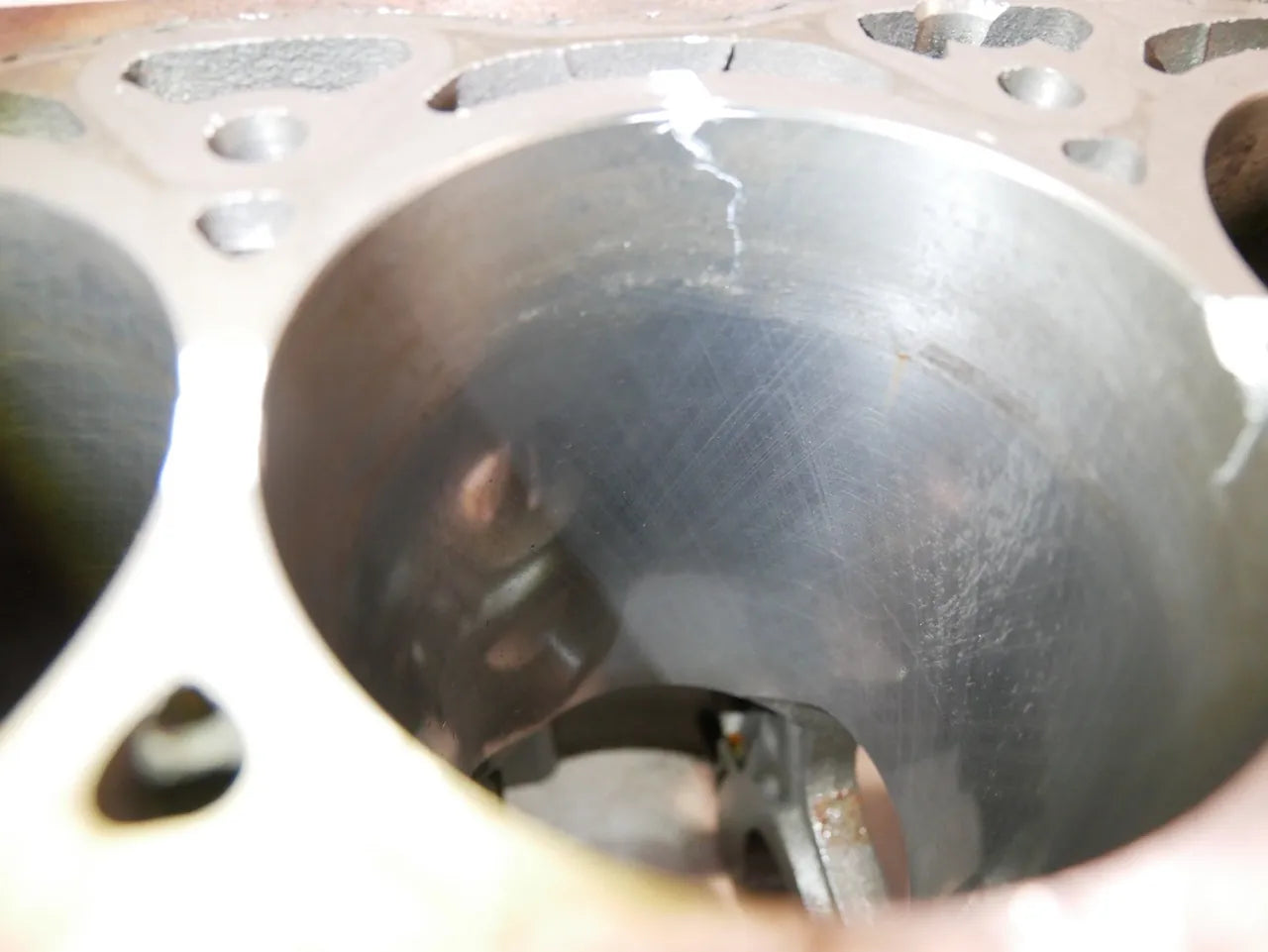 Bloque motor Defectuoso Audi Volkswagen A3 Golf 2.0 TFSI CBFA CBF 06H103021L