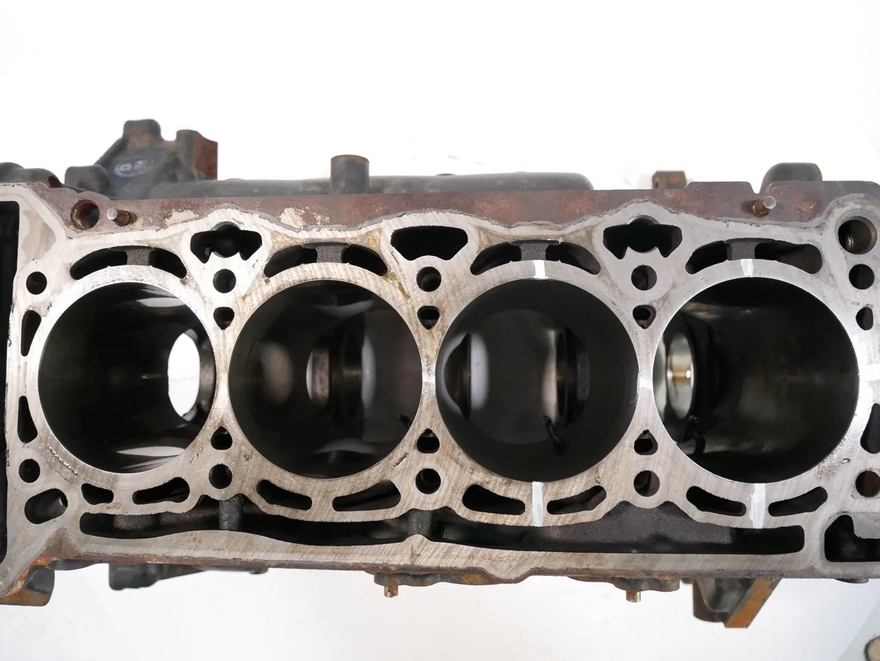 Bloque motor Defectuoso Audi Volkswagen A3 Golf 2.0 TFSI CBFA CBF 06H103021L