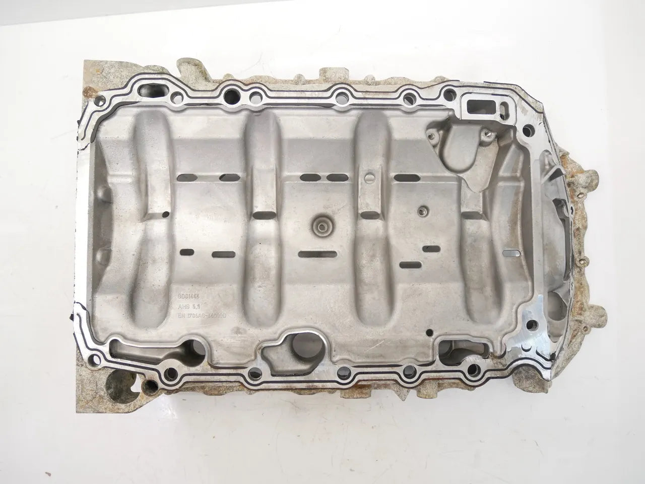 Parte superior del cárter de aceite Audi Volkswagen A3 Golf 2.0 TFSI CBFA CBF 06J103603