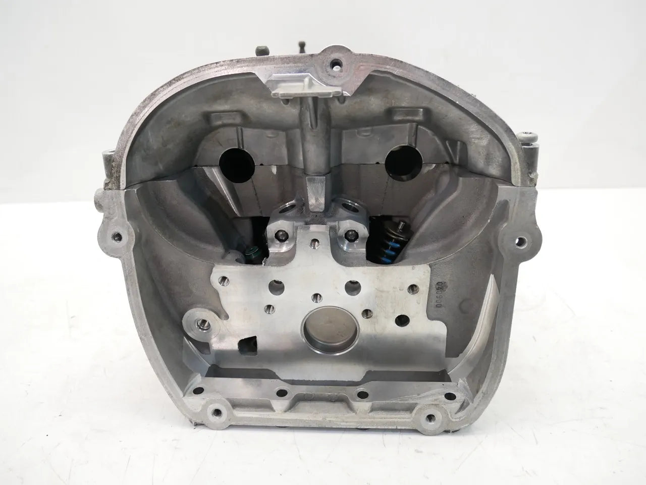 Culata Audi Volkswagen A3 Golf 2.0 TFSI CBFA CBF 06H103373F