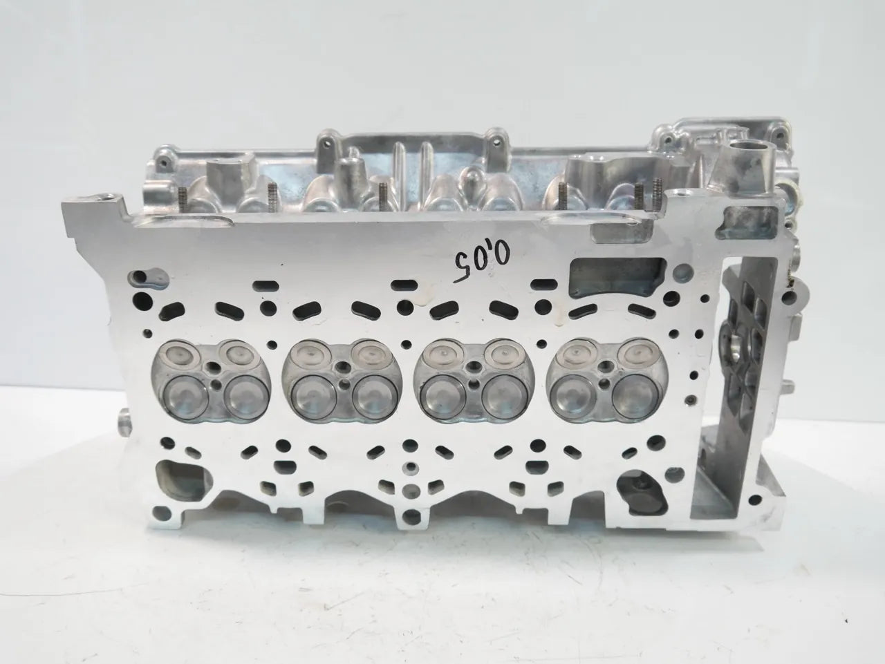 Culata rectificada BMW Serie 1 E81 Serie 3 E90 E93 2.0 N43B20A N43B20U0 7559168