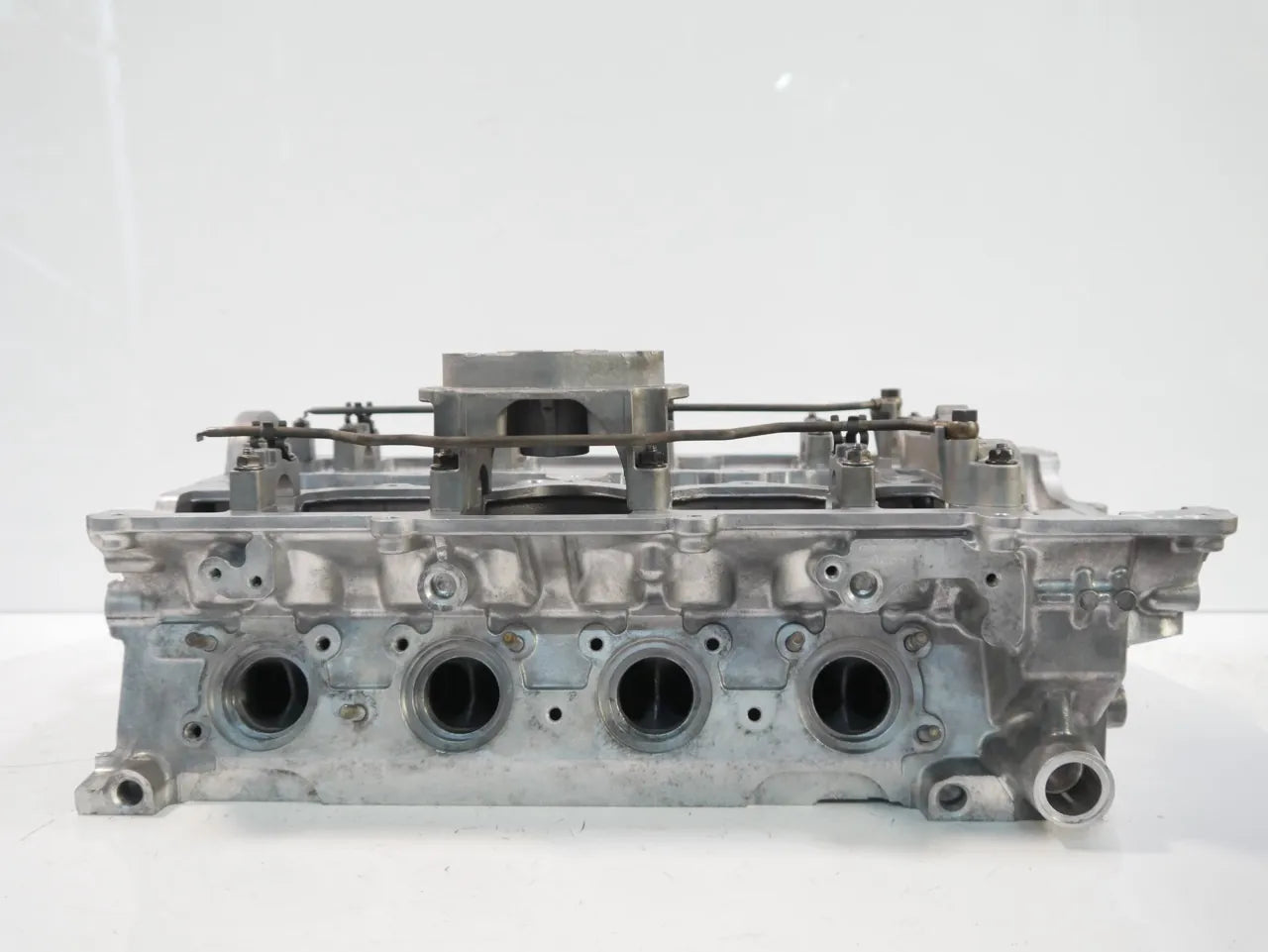 Culata rectificada BMW Serie 1 E81 Serie 3 E90 E93 2.0 N43B20A N43B20U0 7559168
