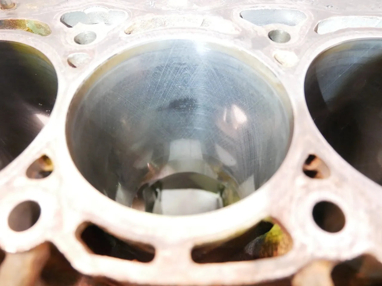 Bloque motor Audi Volkswagen A3 Golf VI 2.0 TFSI TSI CBFA CBF