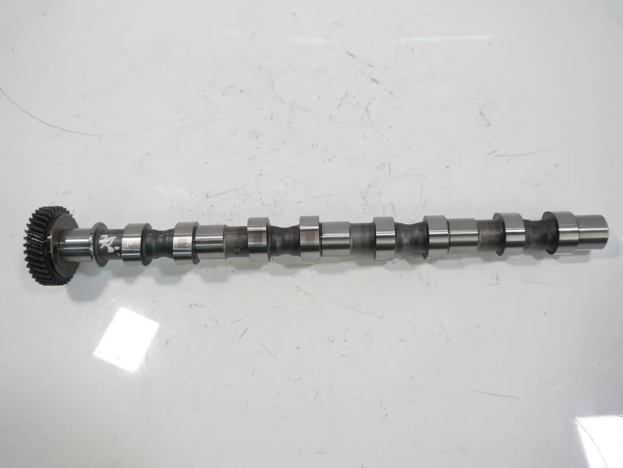 Árbol de levas Isuzu D-Max 2.5 4JK1-TC 4JK1
