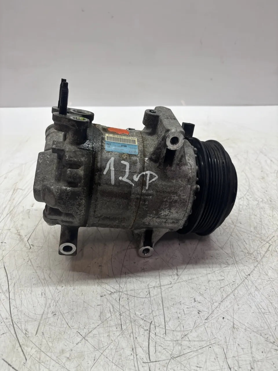 Compresor de aire acondicionado Jeep Wrangler Cherokee 3.6 V6 gasolina ERC 68292169AB