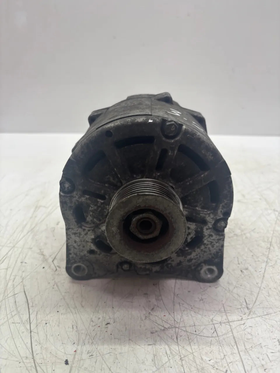 Alternador Volkswagen Touareg 3.0 V6 TDI BKS 059903018X
