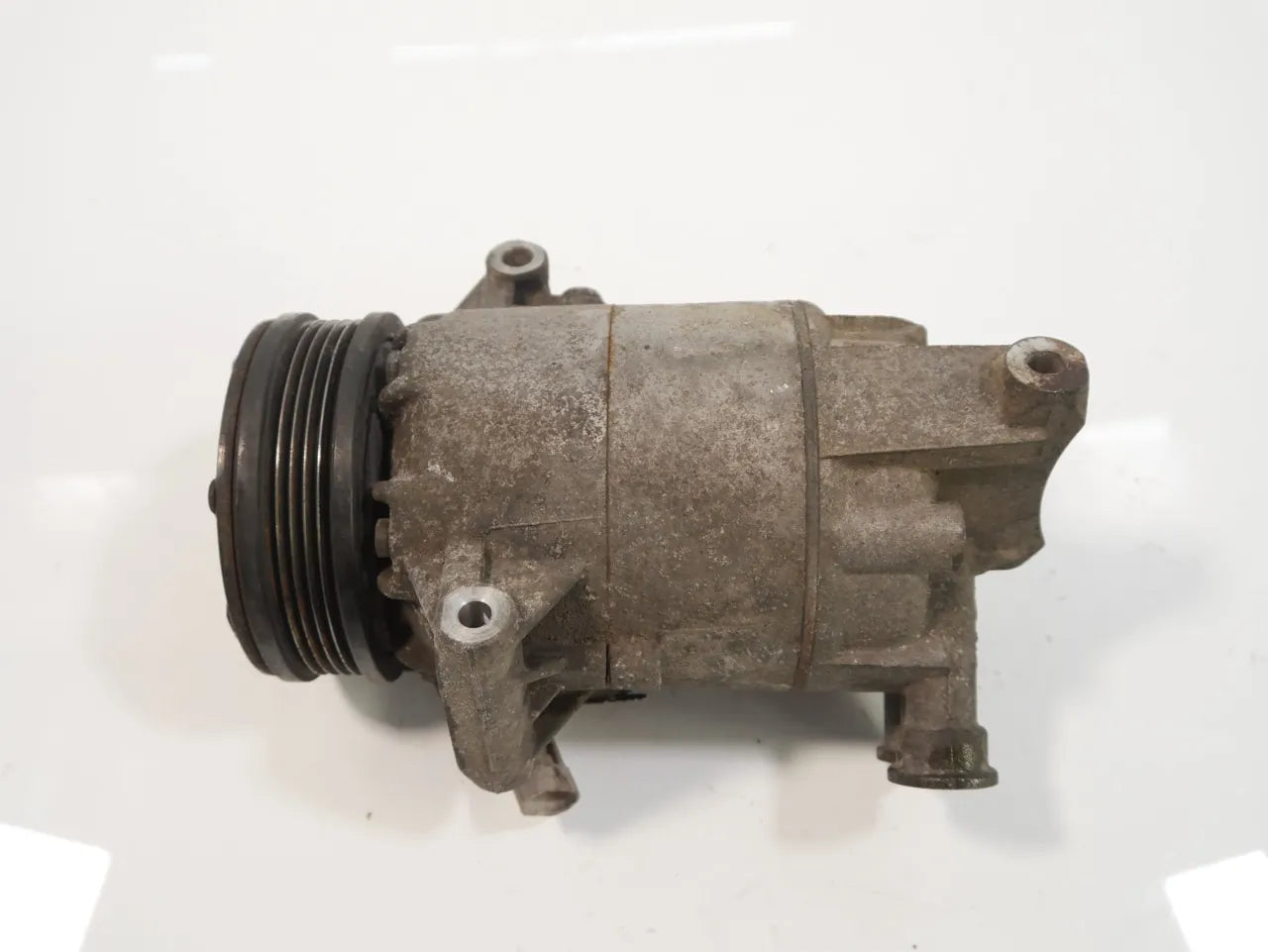 Compresor de aire acondicionado Opel Astra Vectra Zafira 1.8 Z18XER Z18 2H0 13322147