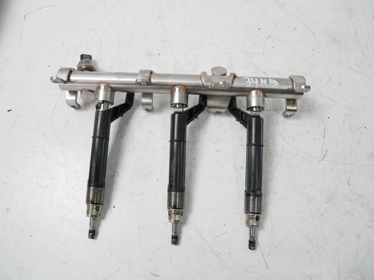 Rampa inyectora Audi Porsche Volkswagen Q8 3.0 TSI DCBD DCBE DCB MDC.BE 06M133316L
