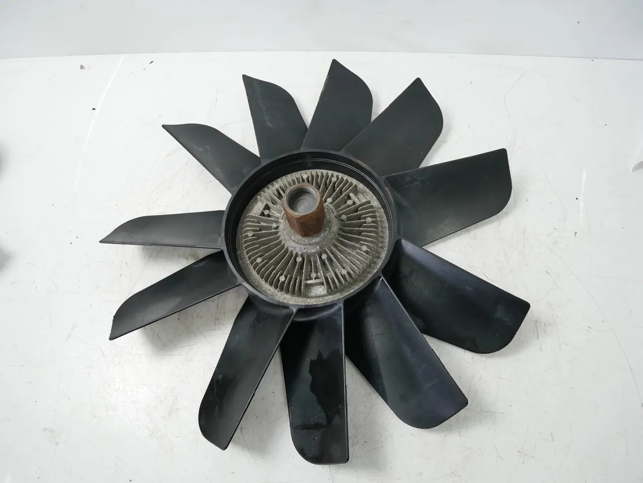 Rueda de ventilador Land Rover Defender L316 2.2 Td4 DT224 PUMA CH12-60617-AB