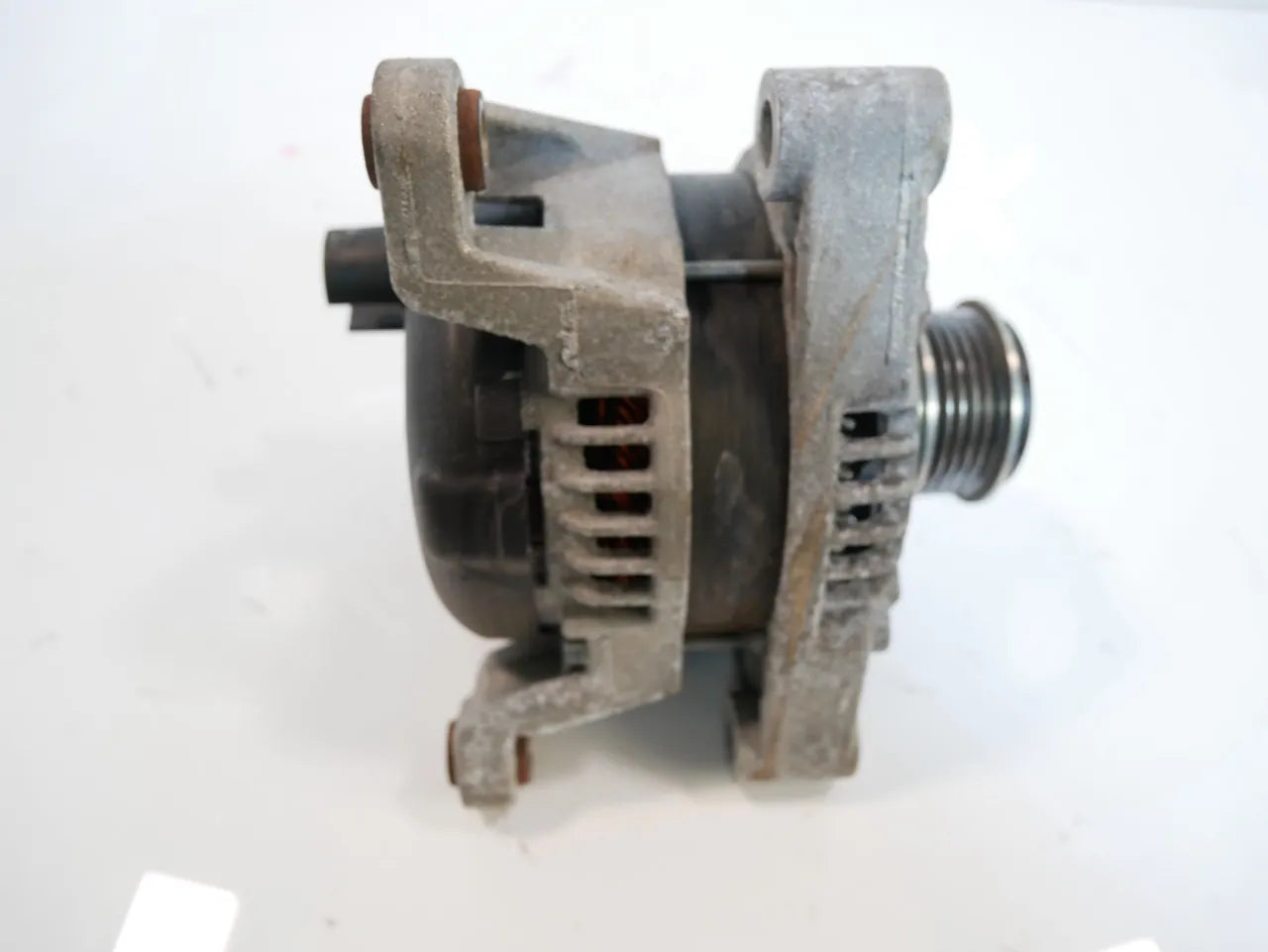 Alternador Opel Corsa Adam 1.4 B14XER B14 LDD B14XEJ A14XER 13585666