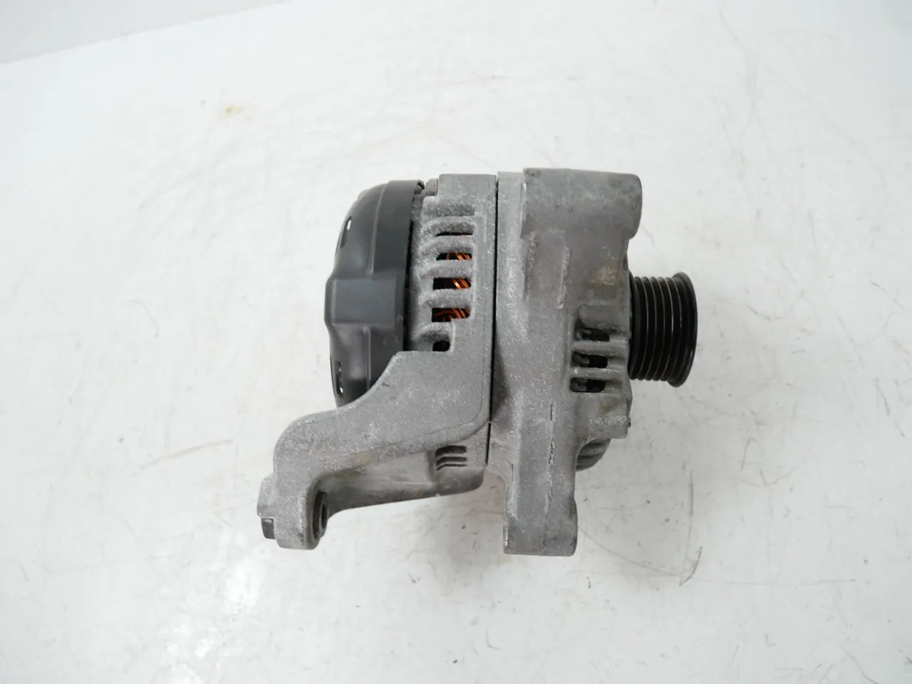 Alternador Mini BMW Cooper F55 F56 F57 1.5 B38A15A B38 B38A15M0 7640131
