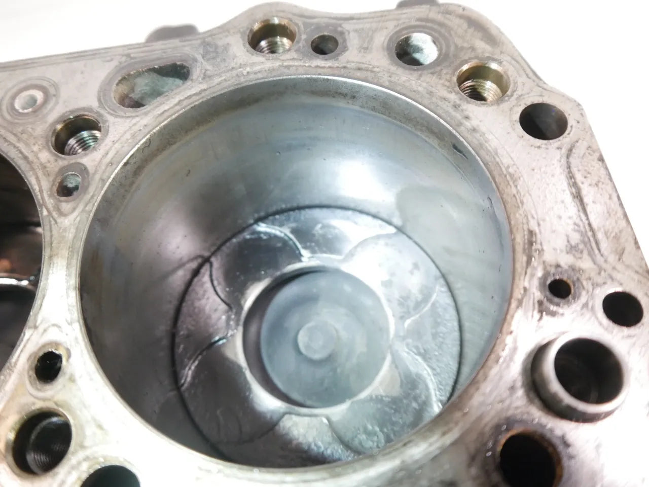 Bloque motor cigüeñal accionamiento Mitsubishi L200 Pajero MK4 3,2 DI-D 4M41 1050A485