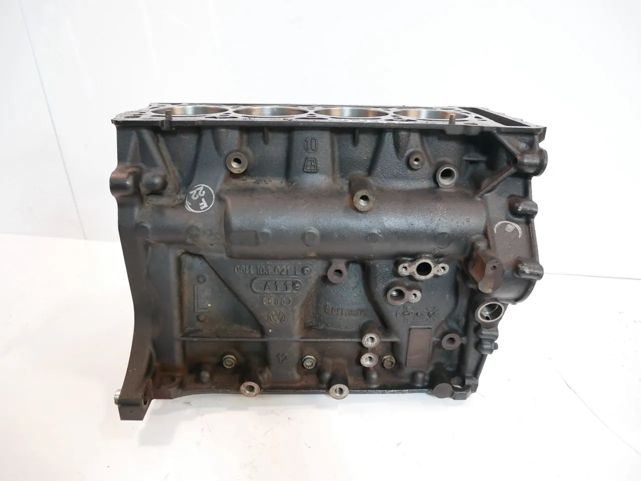 Bloque motor cigüeñal accionamiento Audi A4 B8 A5 A6 C7 2.0 TFSI CAED CAE 06H103021L