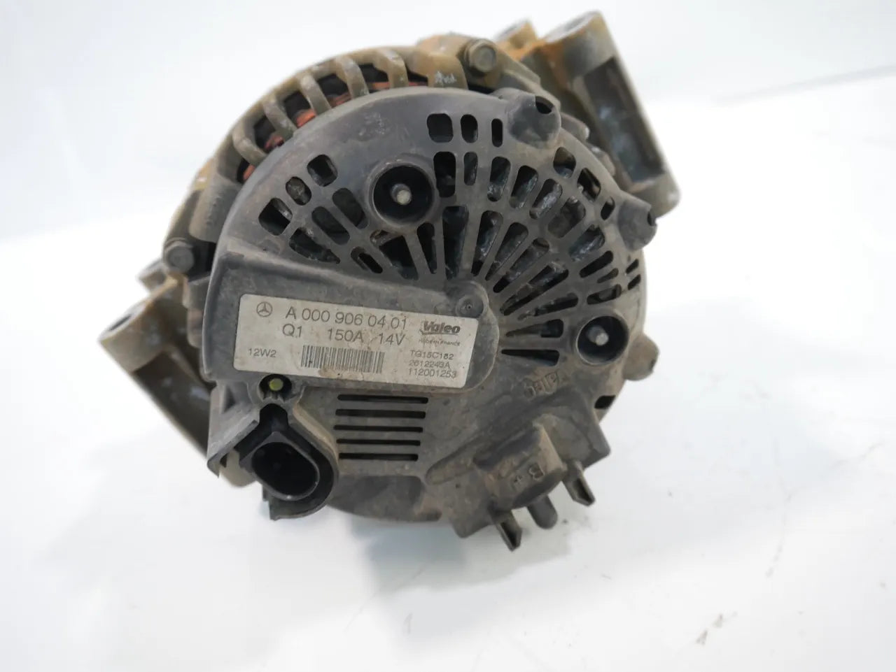 Alternador Mercedes-Benz Clase C 2.2 CDI OM651.911 651.911 A0009060401