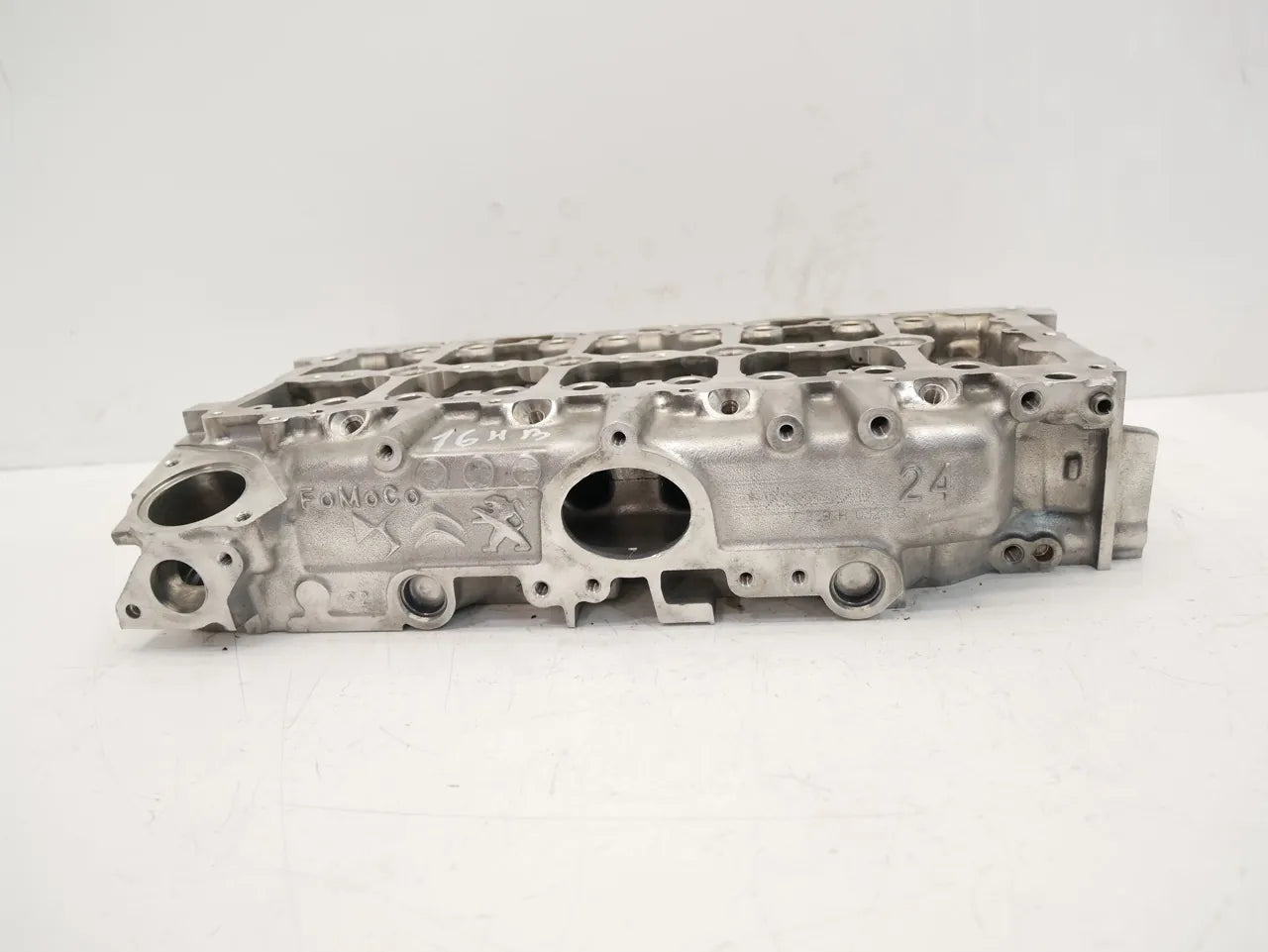Culata rectificada Opel Vivaro 1.5 Diesel DV5RUCD D15DT 9812313410