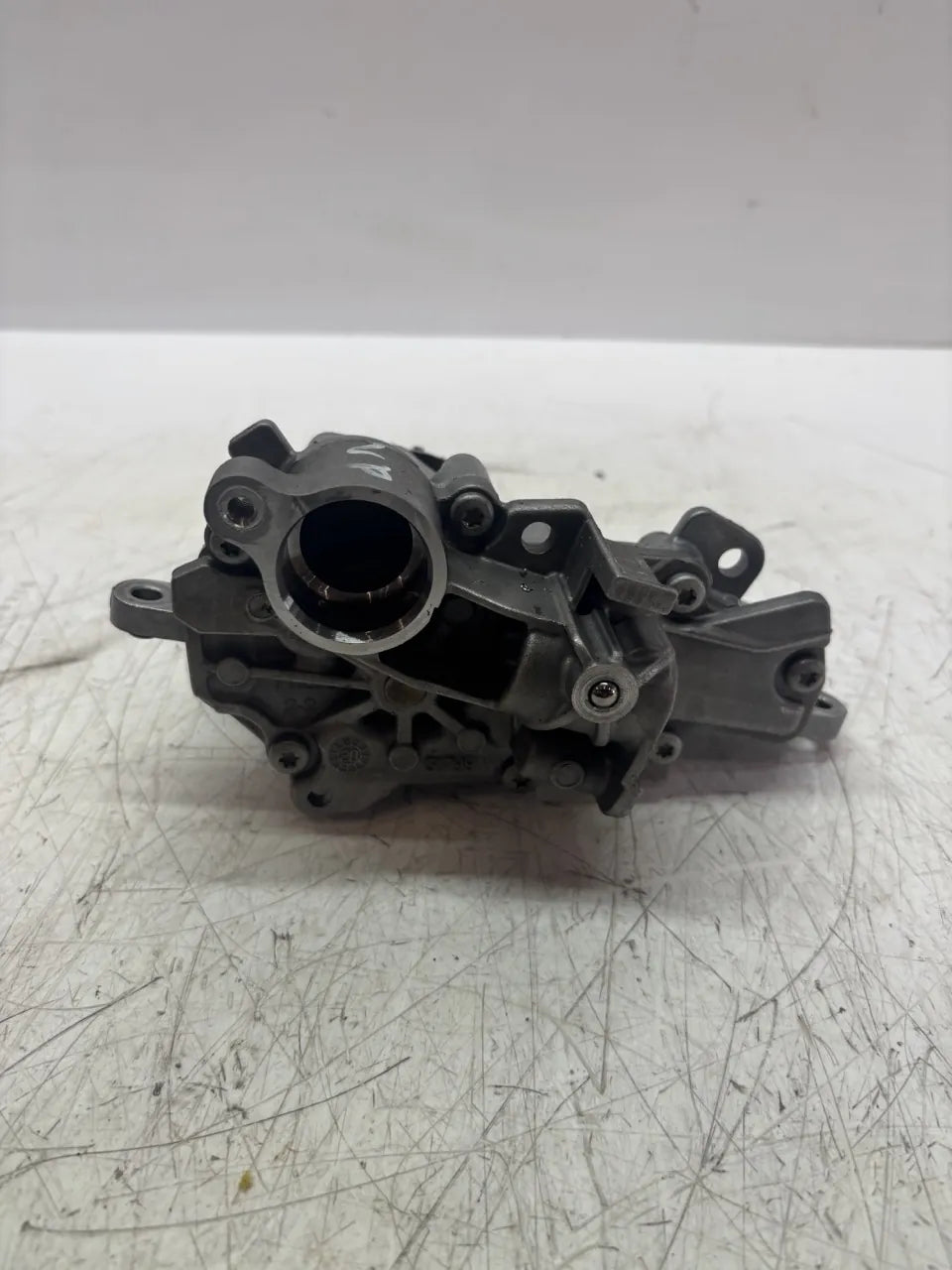 Bomba de aceite Ford Transit V363 FCD 2.0 EcoBlue BKRA HG9Q-BA