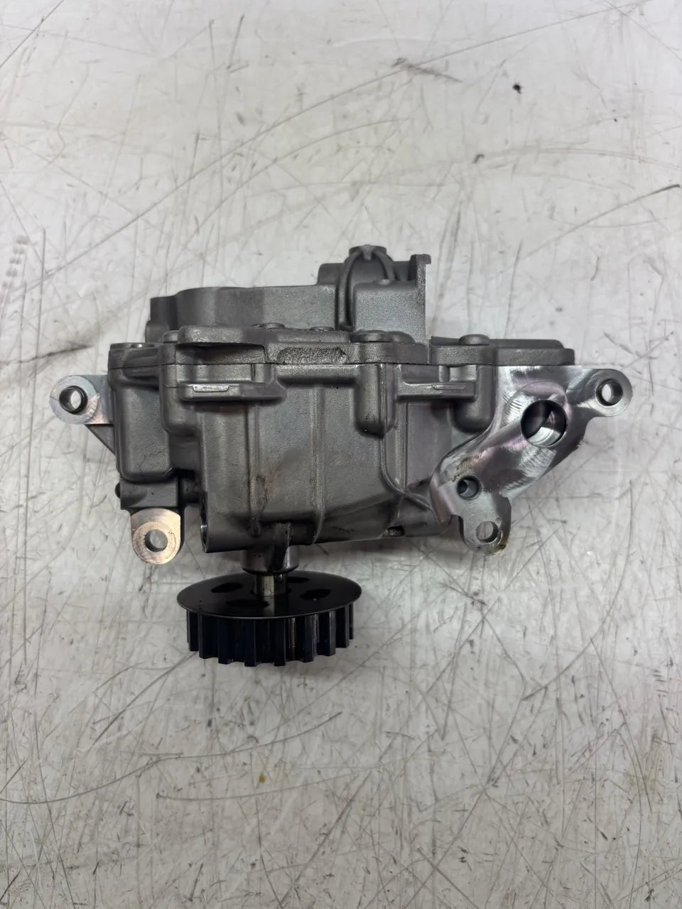 Bomba de aceite Ford Transit V363 FCD 2.0 EcoBlue BKRA HG9Q-BA