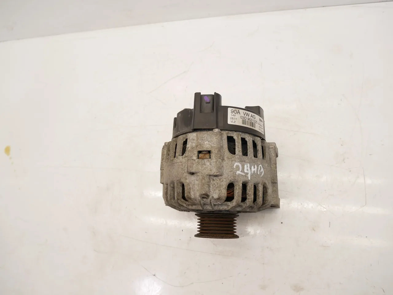 Alternador Volkswagen Seat Skoda Polo MK5 1.2 gasolina CGPB CGP 03D903025J